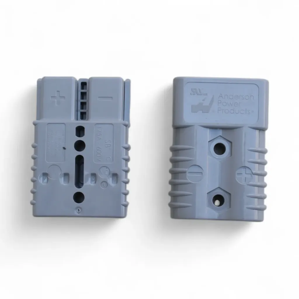 [WFE00000006] CONECTOR CON TERMINALES PARA BATERIA